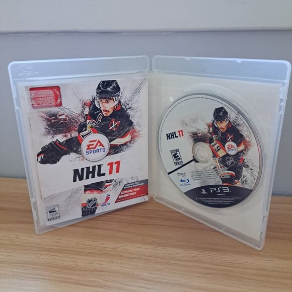 NHL 11 (Sony PlayStation 3, 2010) Untested / #1 - Picture 3 of 5
